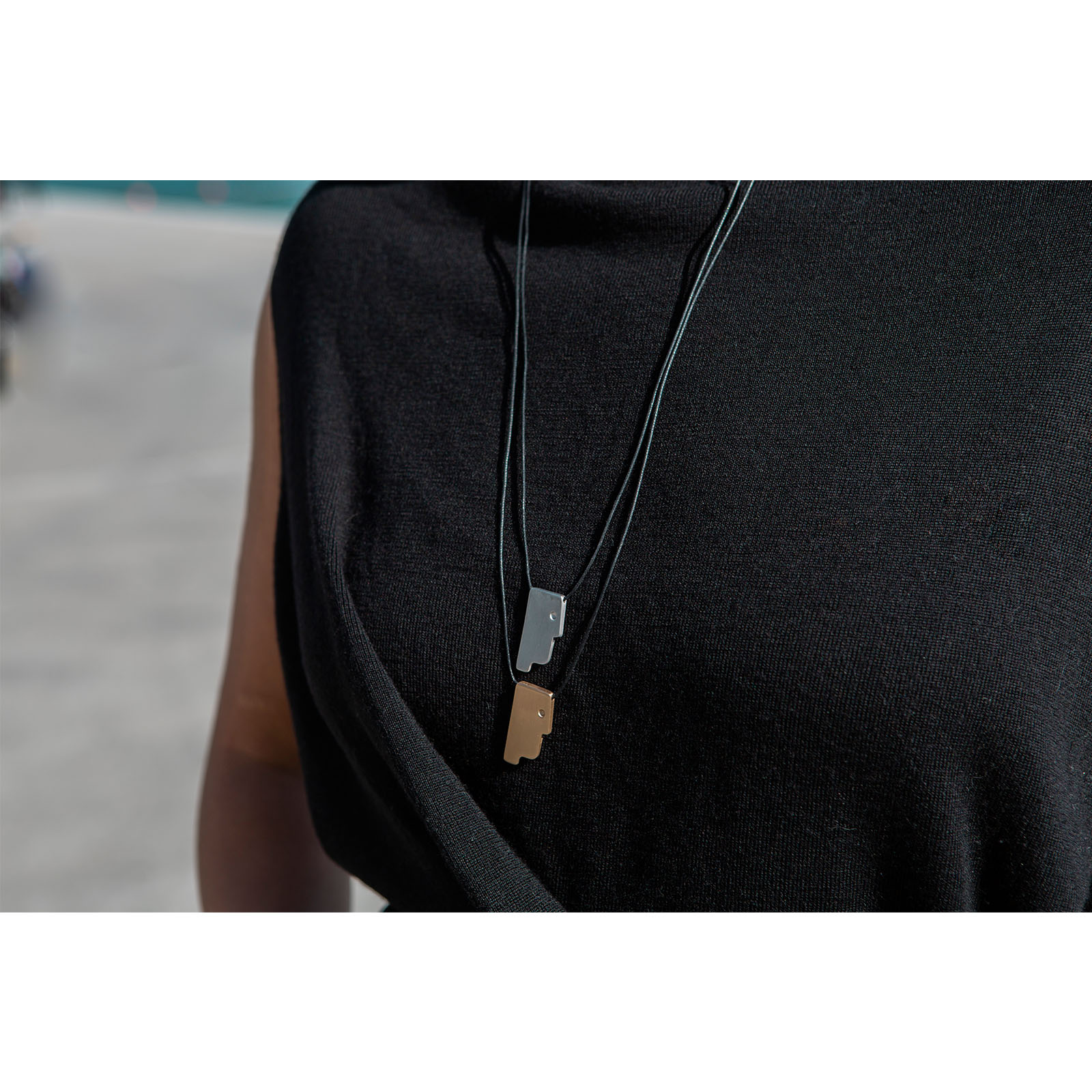face necklace_foremeno